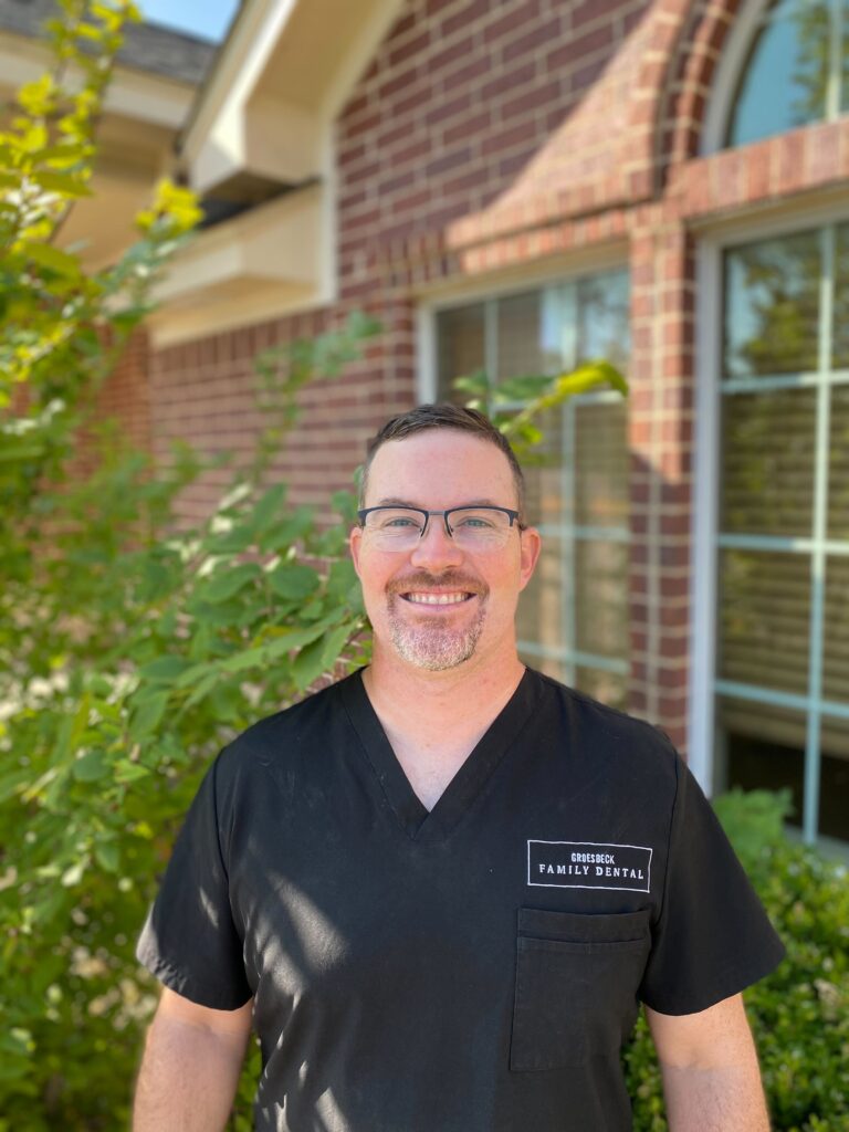 Dr. Todd Collins is a dentist in Groesbeck Texas
