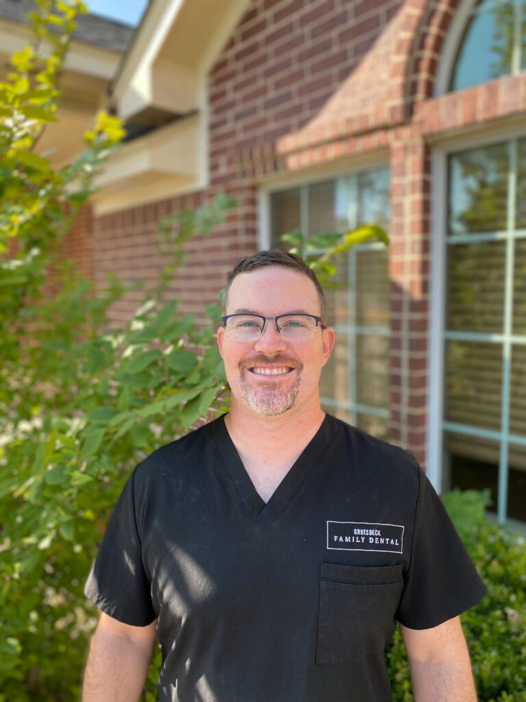 Dr. Todd Collins is a dentist in Groesbeck Texas